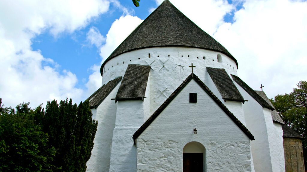Österlars rundkirke auf Bornholm