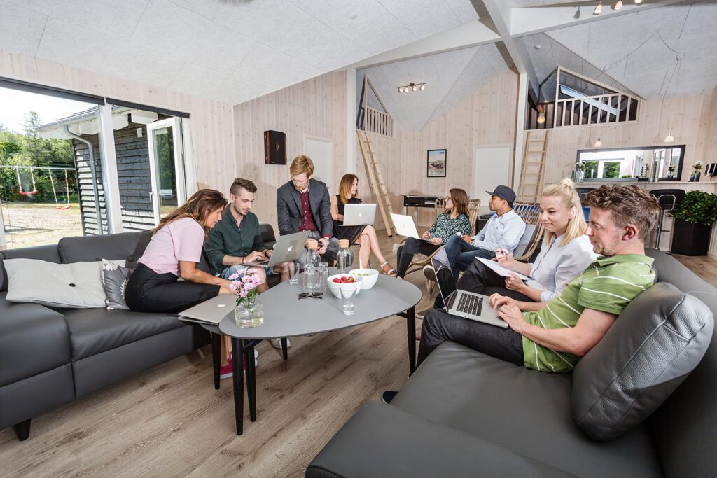 Projektor og lærred