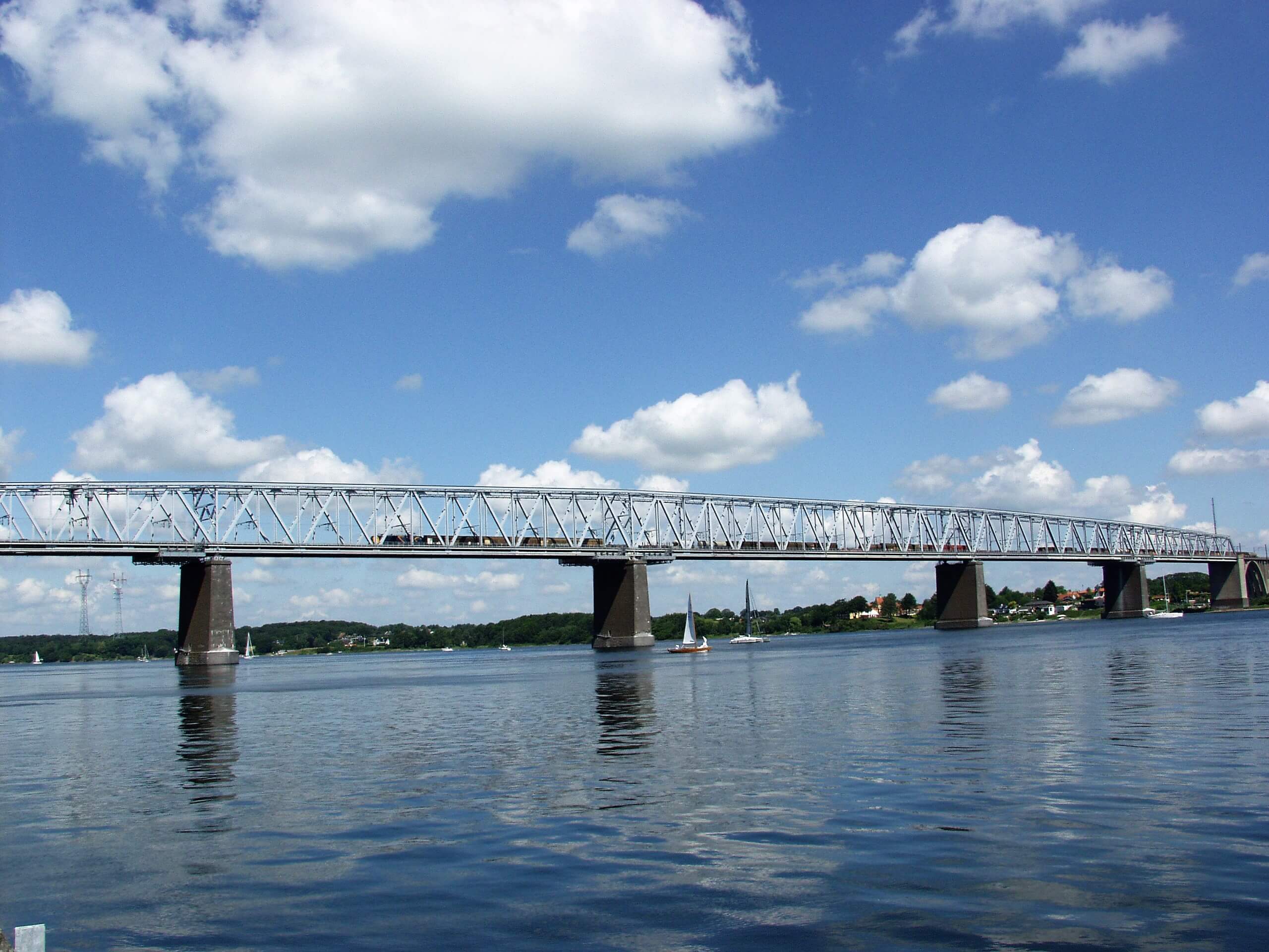 Die Brücke über den Kleinen Belt von Fünen nach Jütland
