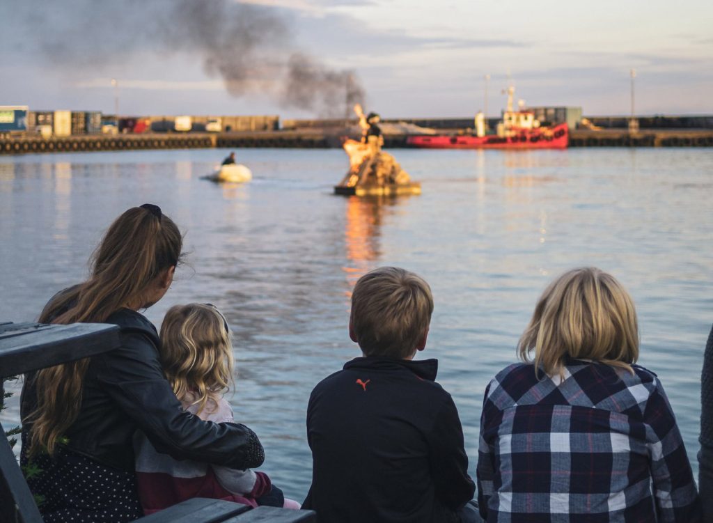 Mittsommerfest mit Feuer