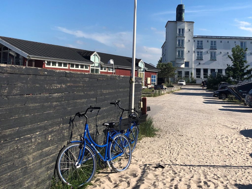 Fahrräder am Strand