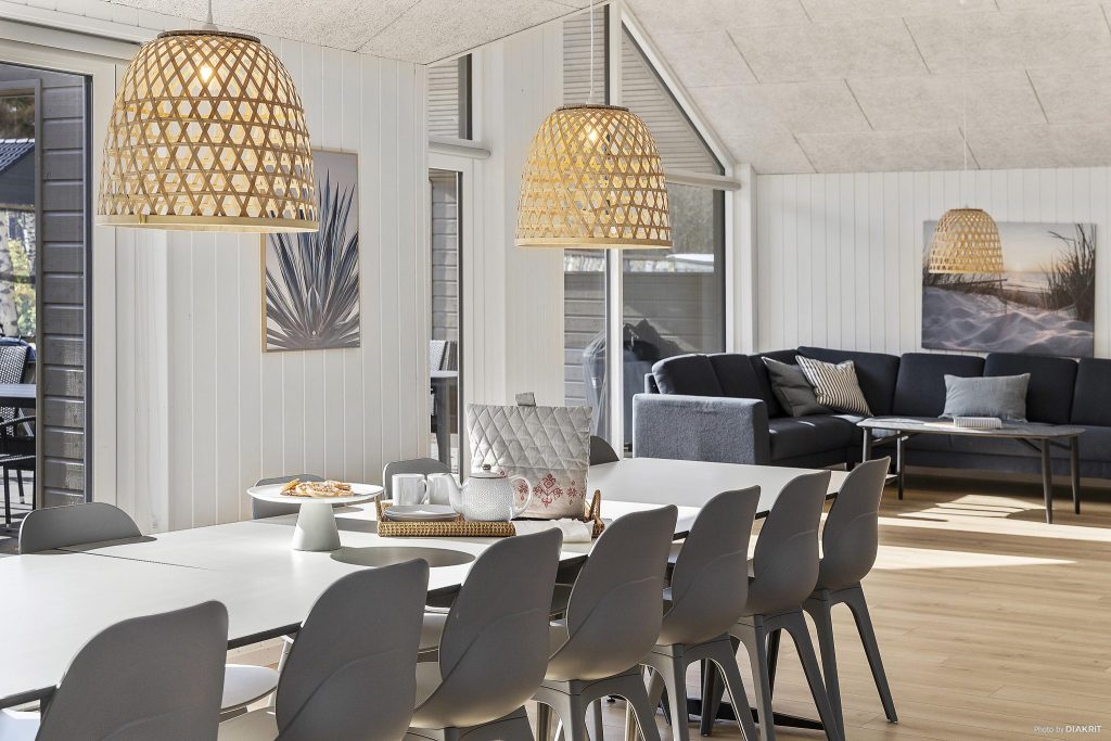 Esszimmer in einem großen Ferienhaus